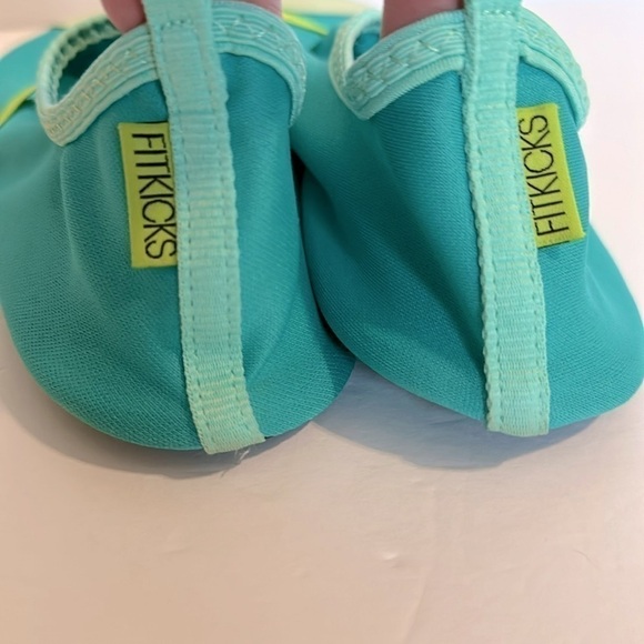 FitKicks Foldable Active Footwear Barefoot Yoga Shoes Womans Large 8.5-9.5 - Picture 5 of 8